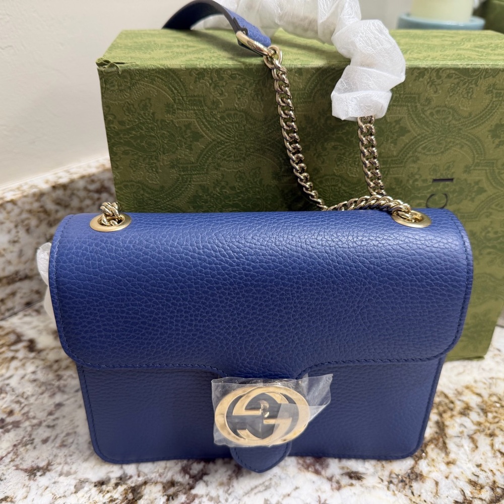 Brand New Gucci Interlocking G Pebbled Leather Shoulder/Crossbody Bag